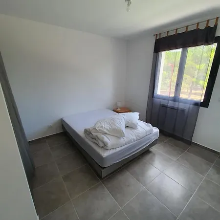 Grande Maison Avec Terrasse Ferienhaus